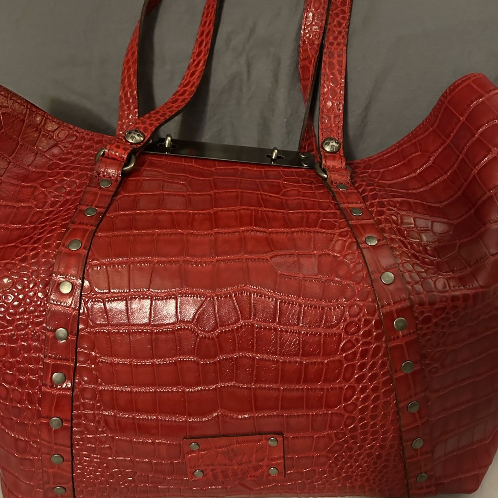 Patricia Nash Elegant Red Crocodile-Embossed Tote Bag